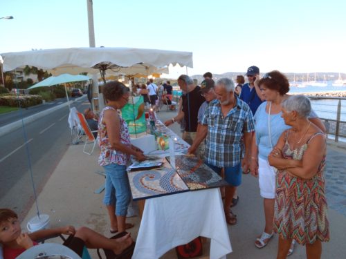 Marché Cavalaire (promenade mer)