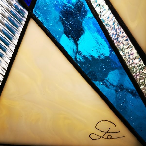 Détail abat-jour en vitrail tiffany - Lampe Tour Eiffel de Sud Vitrail Mosaique