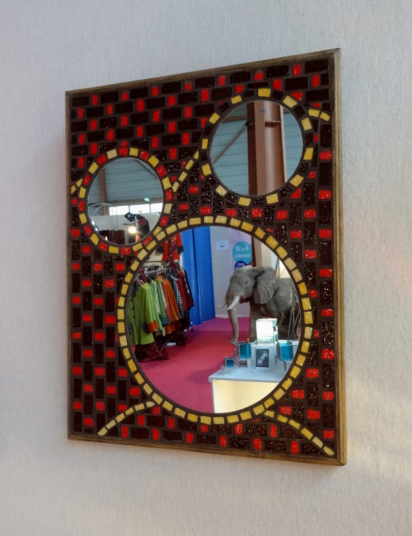 Miroir Hibou en mosaique réalisé en émaux de Briare