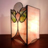 Lampe en vitrail tiffany Art Nouveau de Profil -Sud Vitrail Mosaique