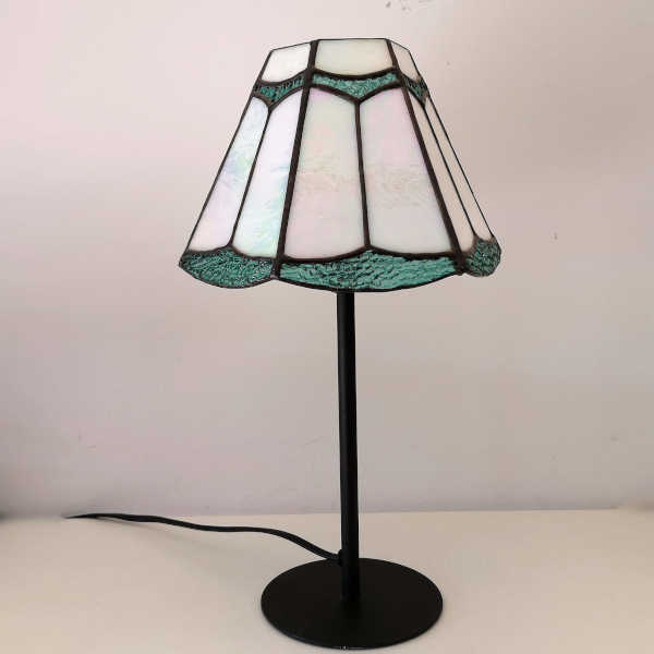 Lampe vitrail Tiffany - vert jade - Sud Vitrail Mosaique